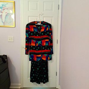Beautiful top & skirt, by Jessica Howard Woman by Mitchell Rodbell.